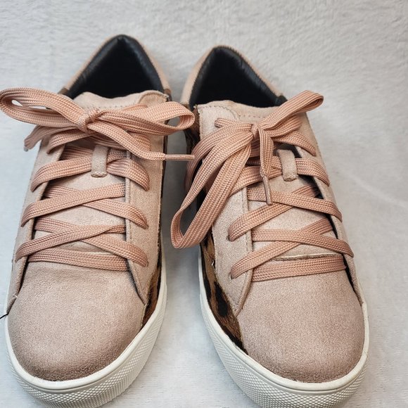 Abata Sneakers With Blush & Leopard Design Sizes Varies - Picture 7 of 8